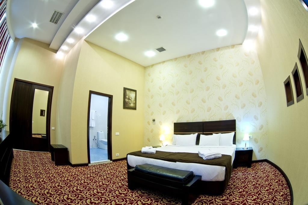 Ambassador Hotel Baku Værelse billede