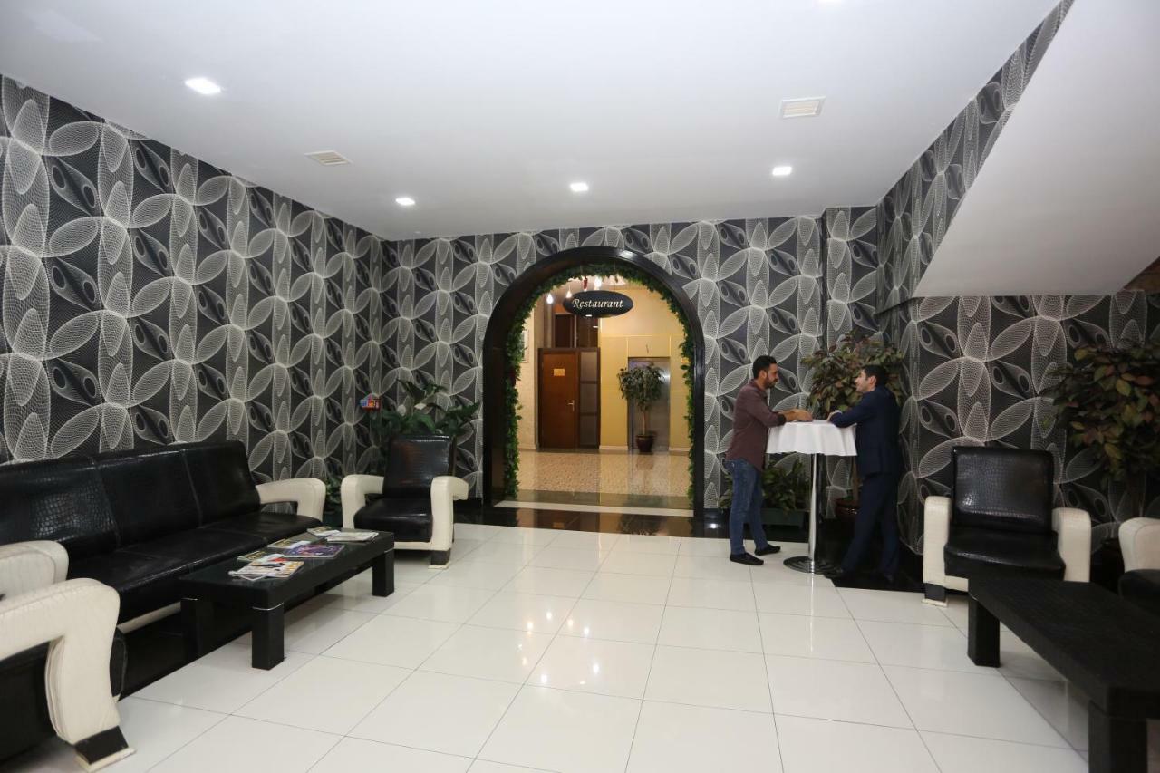 Ambassador Hotel Baku Eksteriør billede