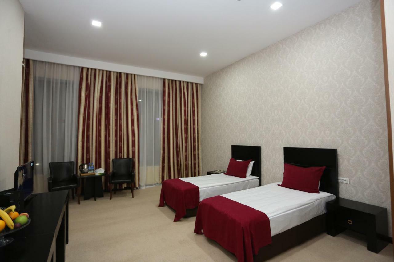 Ambassador Hotel Baku Eksteriør billede