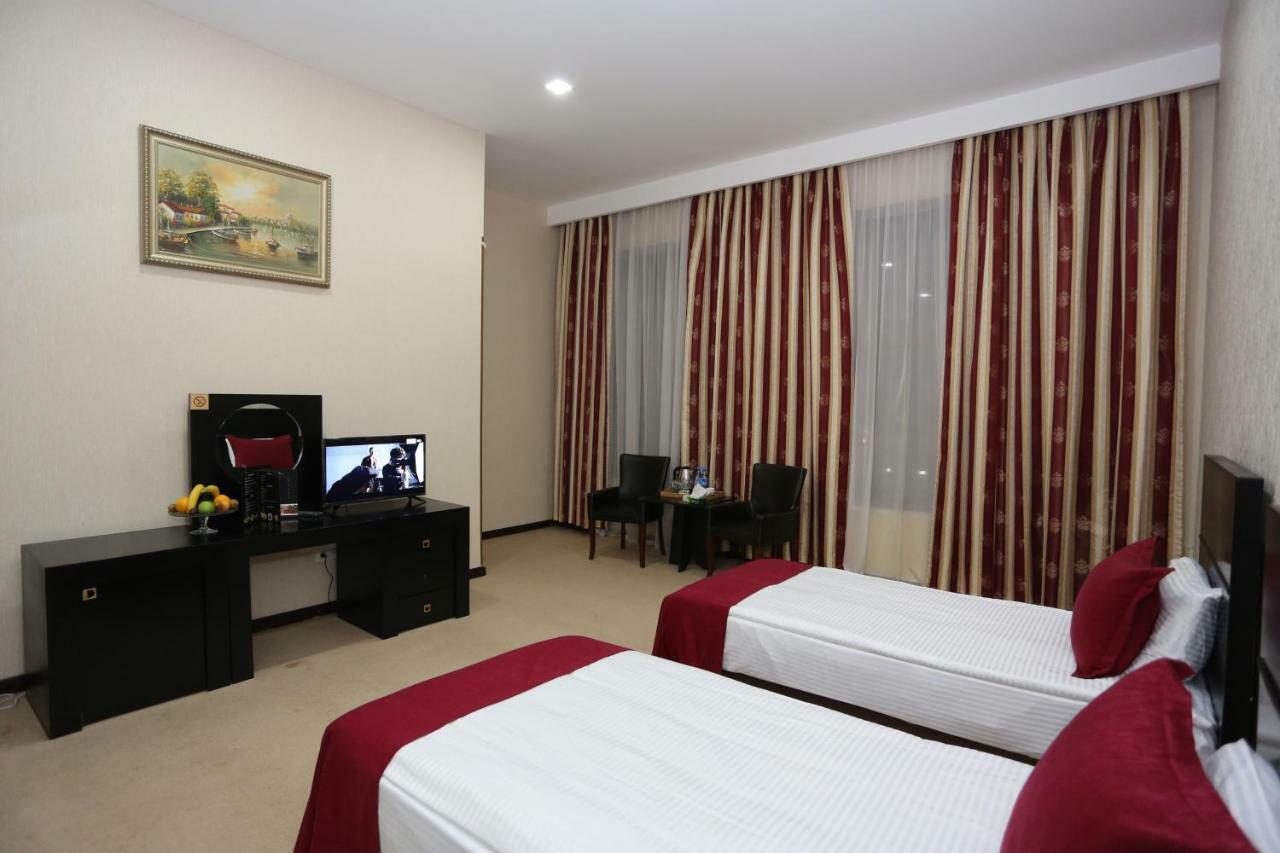 Ambassador Hotel Baku Eksteriør billede