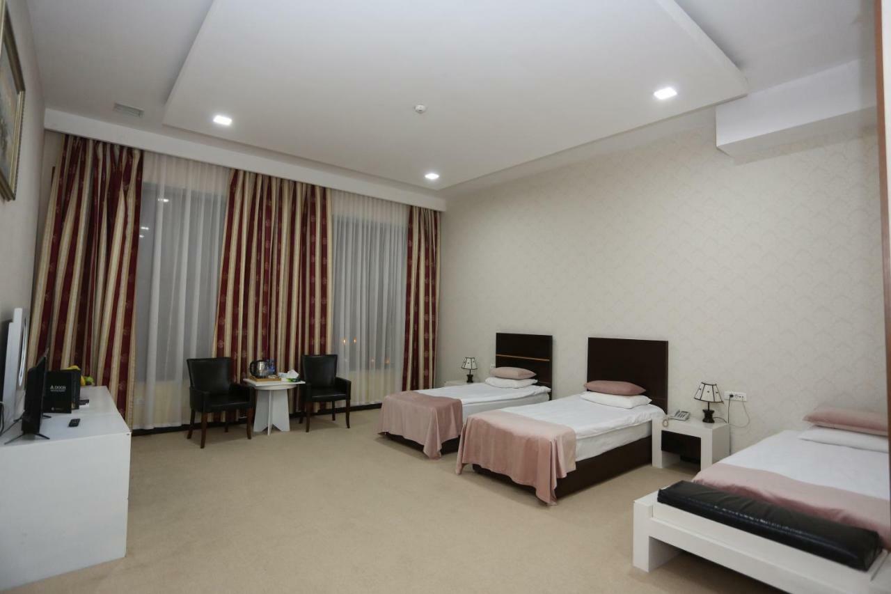 Ambassador Hotel Baku Eksteriør billede