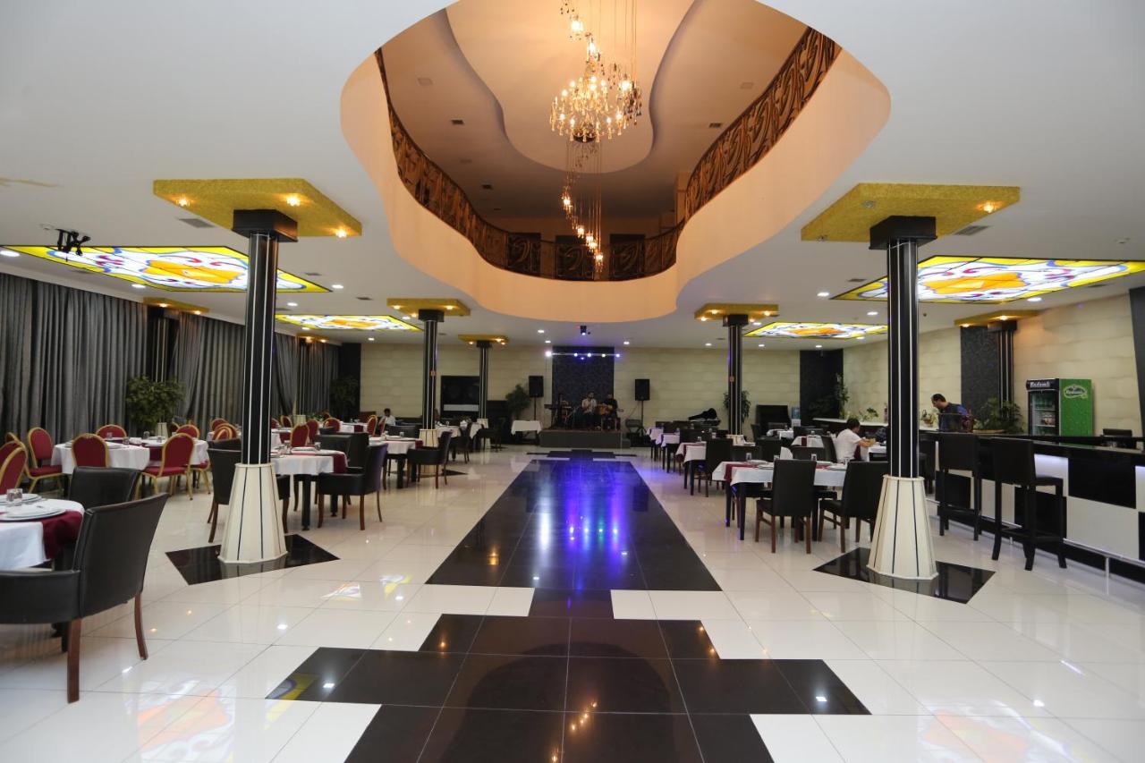 Ambassador Hotel Baku Eksteriør billede